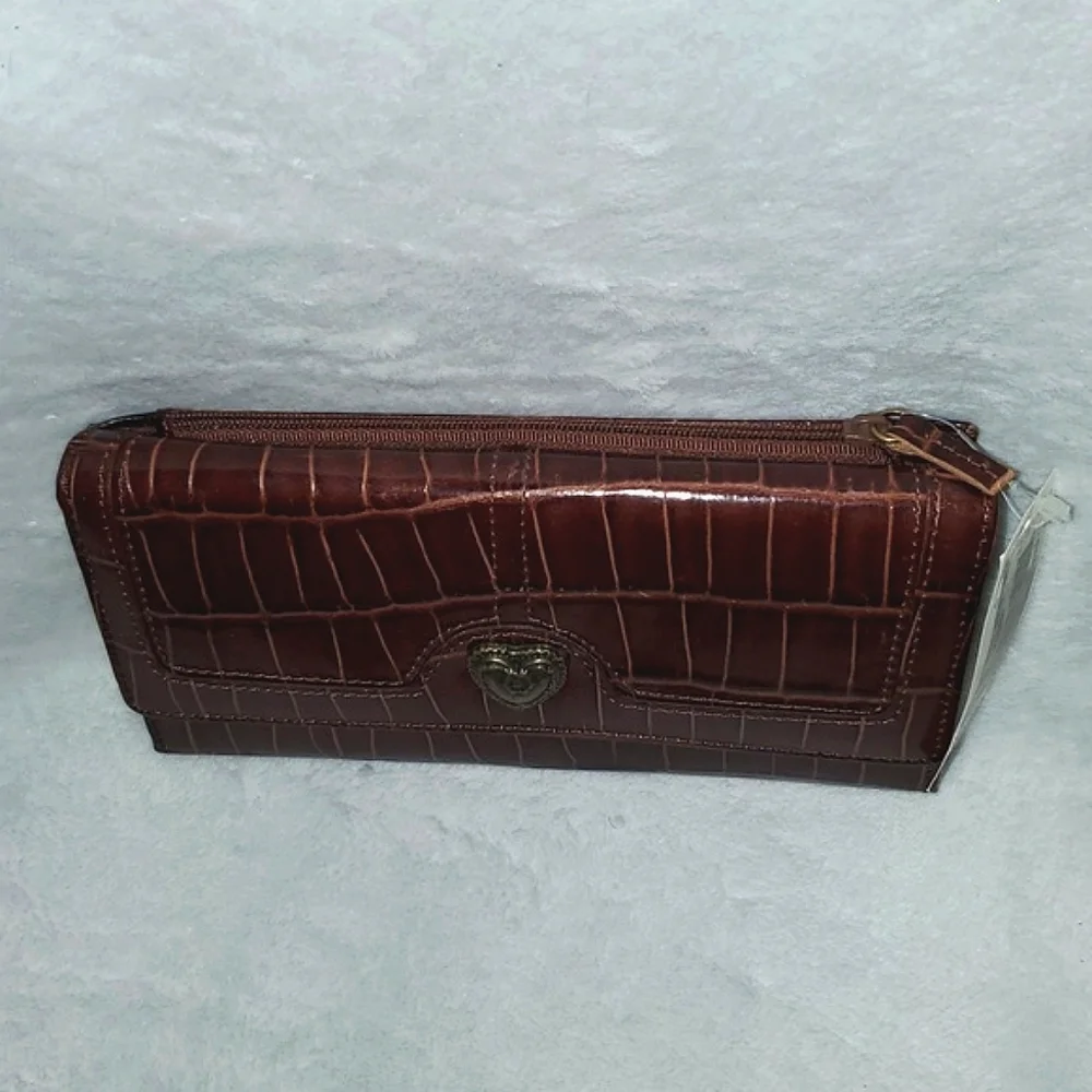 NWT Vintage Westport Collection Croc Embossed Leather Long Checkbook Wallet